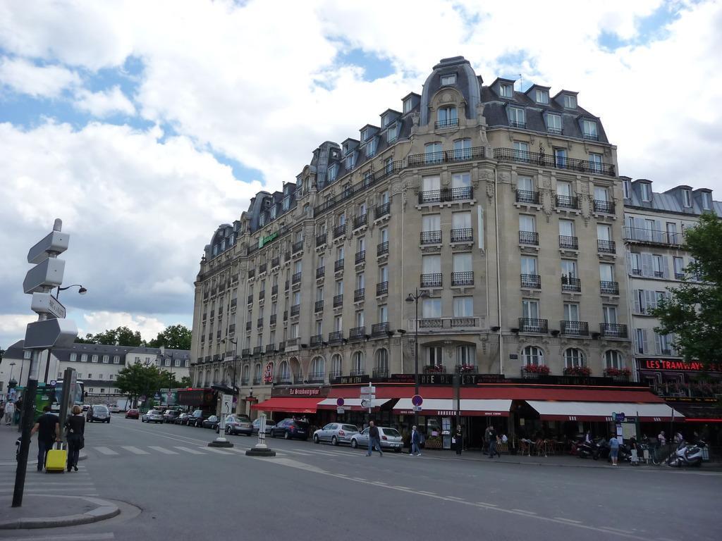 Nh Paris Gare De L'Est Hotel Bagian luar foto